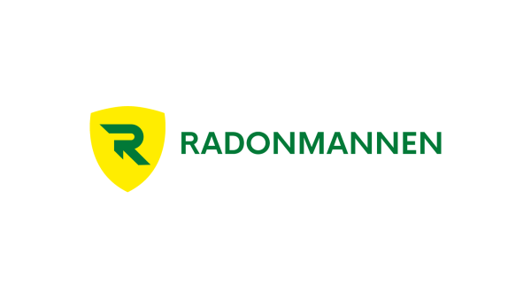 Logo til radonmannen med gult skjold med grønn bokstav 'r' ved siden av den grønne teksten "Radonmannen".